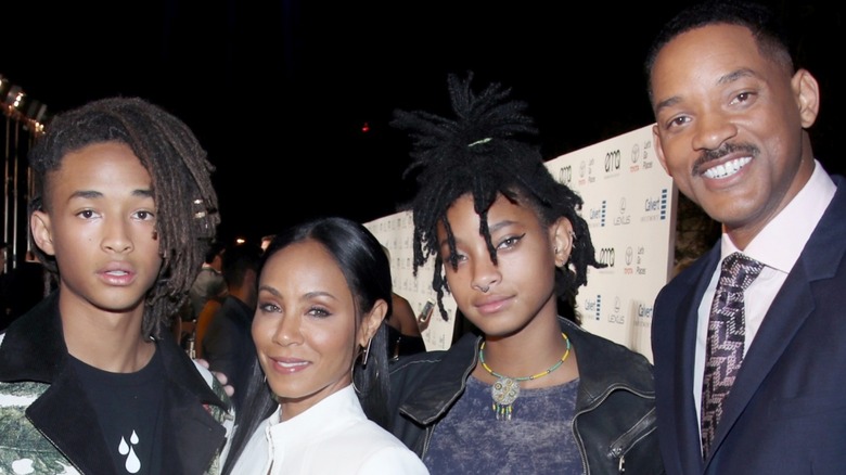 Jaden Smith, Jada Pinkett Smith, Willow Smith and Will Smith attending a premiere as a family