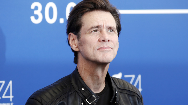 Jim Carrey looking up