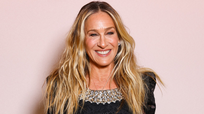 Sarah Jessica Parker smiling on the red carpet