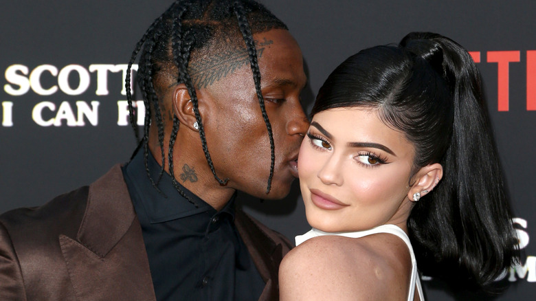 Travis Scott kissing Kylie Jenner