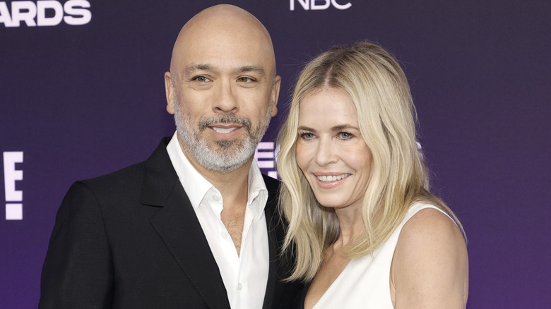 Jo Koy posing with Chelsea Handler at the People's Choice Awards
