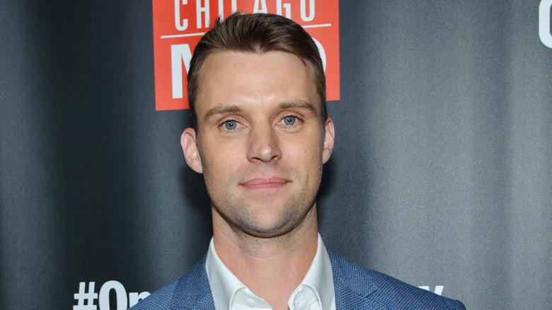 Jesse Spencer poses at a 2017 event