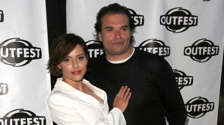 Brittany Murphy, Simon Monjack posing