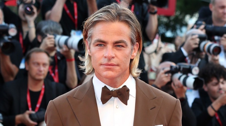 Chris Pine brown tux bleached hair