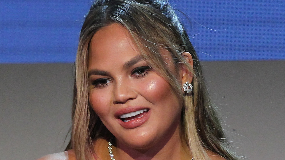 Chrissy Teigen headshot