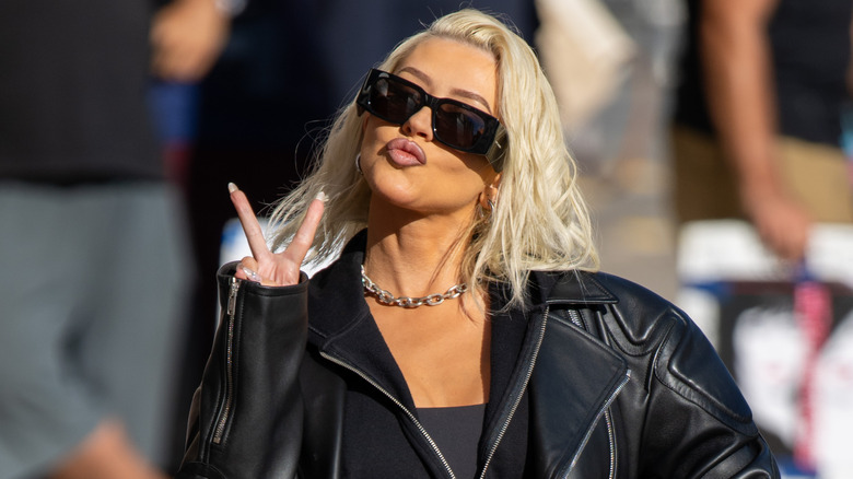 Christina Aguilera posing