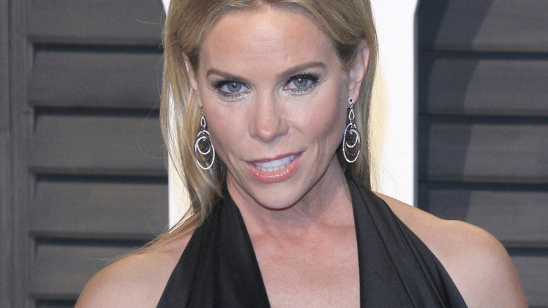Cheryl Hines smiling