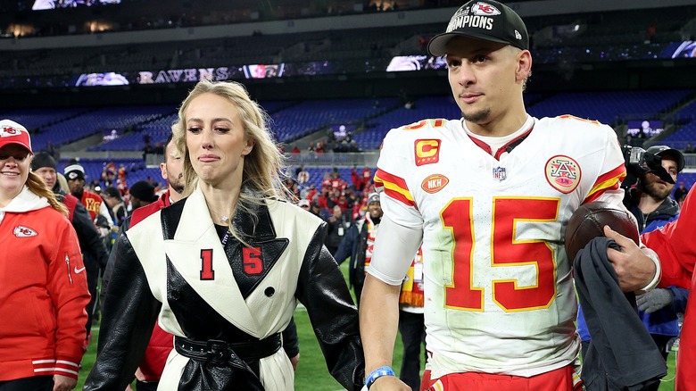 Patrick Mahomes Brittany Mahomes holding hands