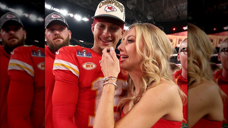 Patrick Mahomes Brittany Mahomes celebrating