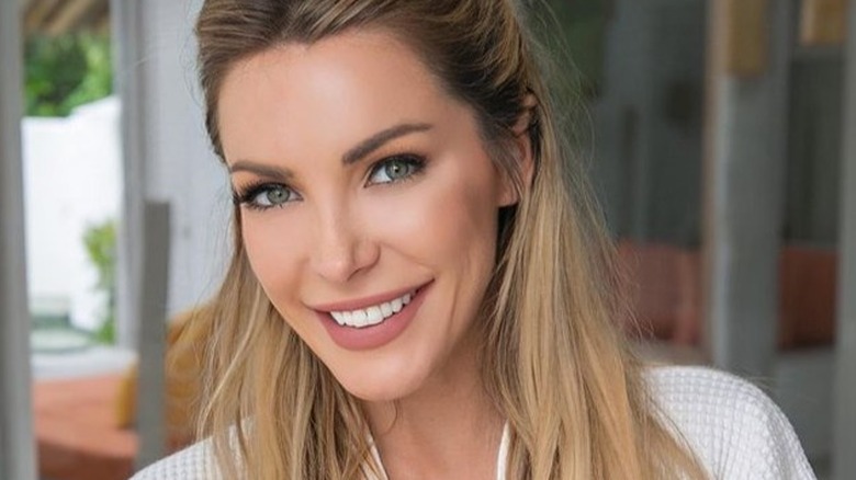Crystal Hefner selfie