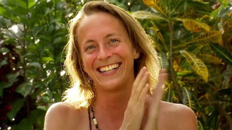 Sarah Danser clapping on Fight to Survive