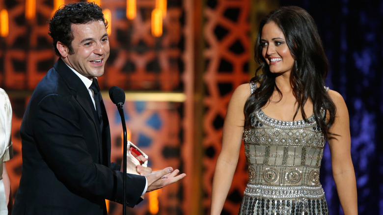 Fred Savage gesturing at Danica McKellar at the 2015 TV Land Awards.