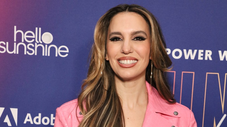 Christy Carlson Romano smiling