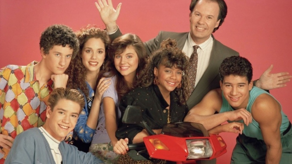 Promotional photo of the cast of Save by the Bell 