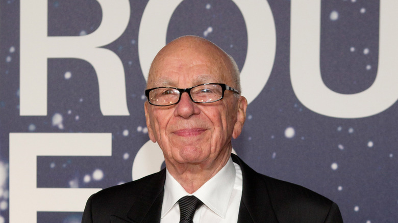 Rupert Murdoch posing