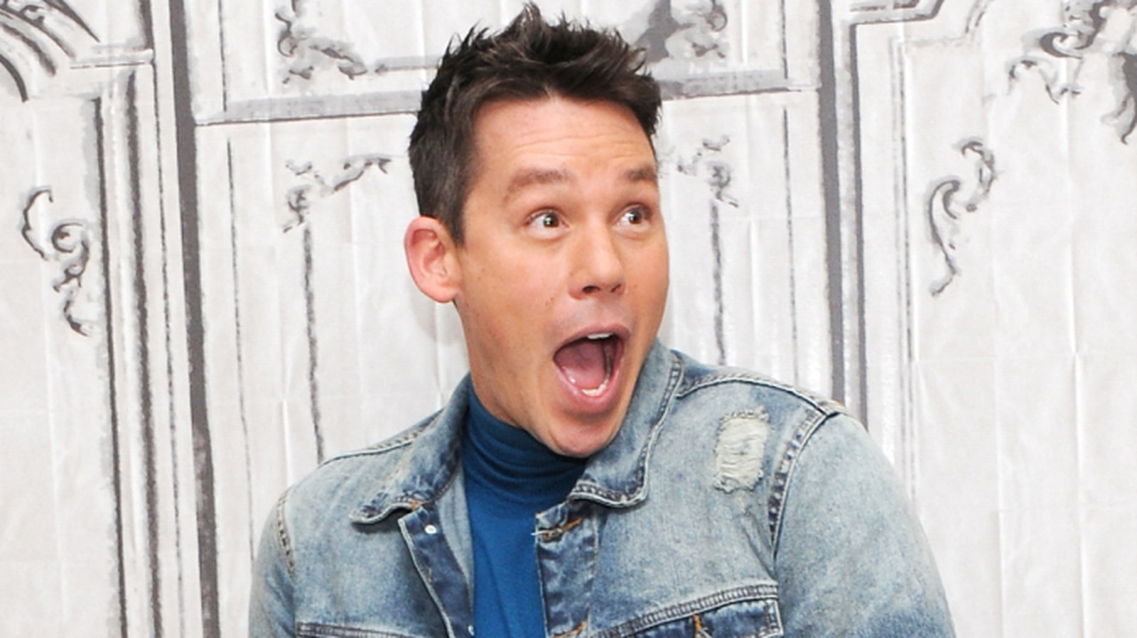 David Bromstad Makes Classic Trump Makeup Mistake (& We're Embarrassed For Him)