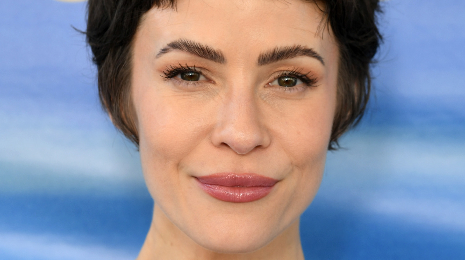 days-of-our-lives-star-linsey-godfrey-opens-up-about-her-bipolar-diagnosis