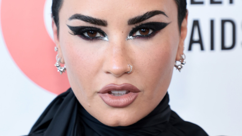 Demi Lovato with cat-eye makeup