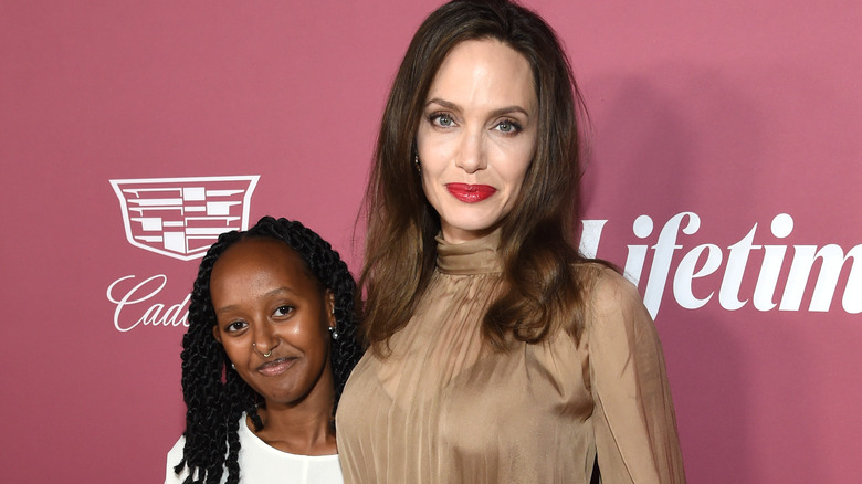 Zahara with Angelina Jolie red carpet