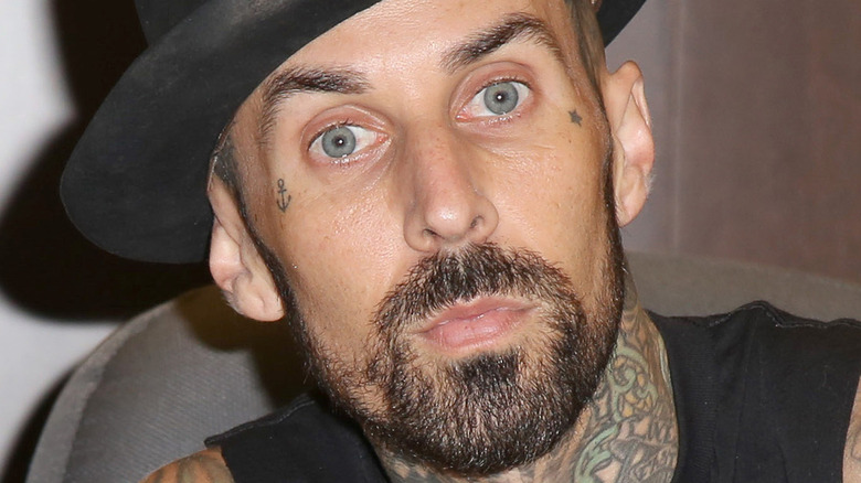 Travis Barker in hat