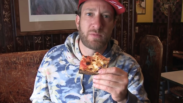 Dave Portnoy reviews John's of Bleecker Street pizza