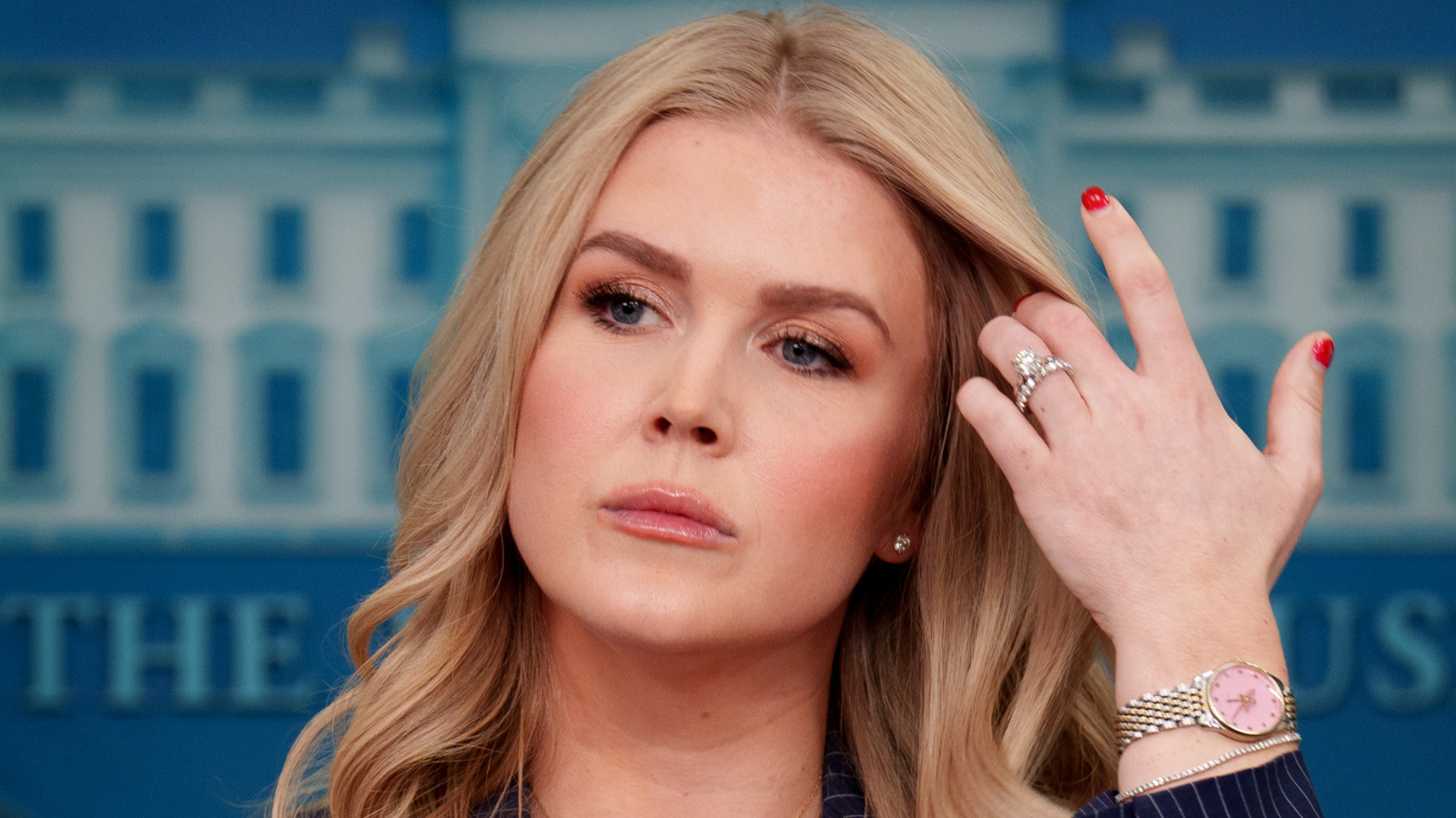 Diamond expert tells us karoline leavitt s flashy engagement ring is