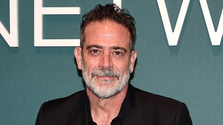 Jeffrey Dean Morgan in black 