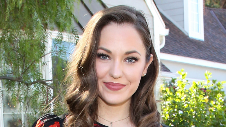 Laura Osnes posing for photo