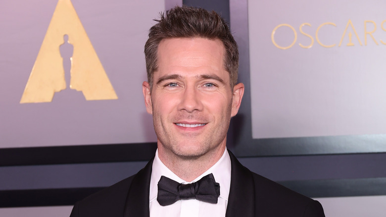 Luke Macfarlane on the red carpet