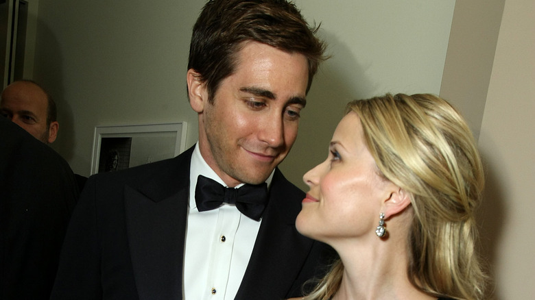Reese Witherspoon and Jake Gyllenhaal looking at each other