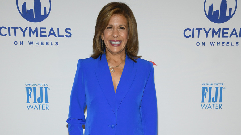 Hoda Kotb red carpet