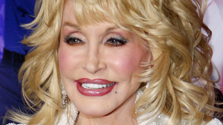 Dolly Parton in full regalia