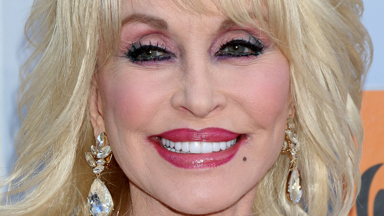 Dolly Parton smiling