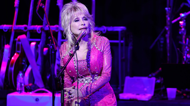 Dolly Parton at CMA Theatre