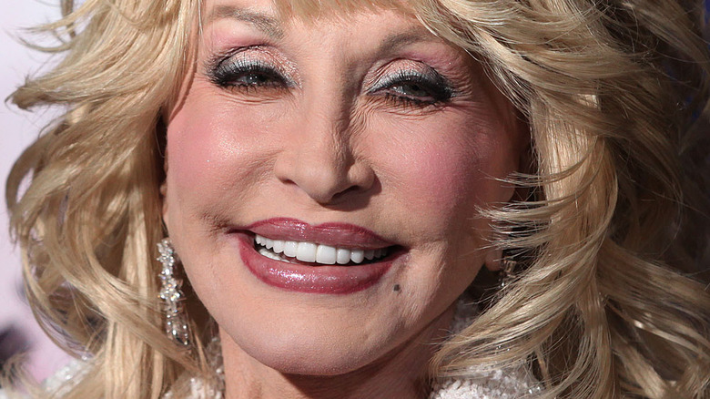 Dolly Parton smiling event