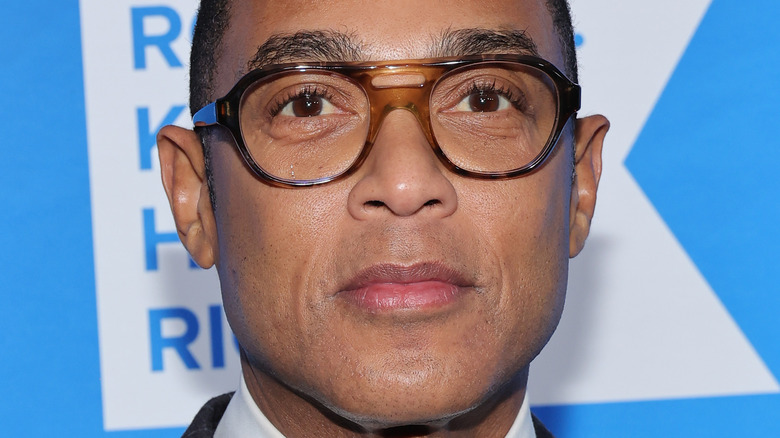 Don Lemon posing