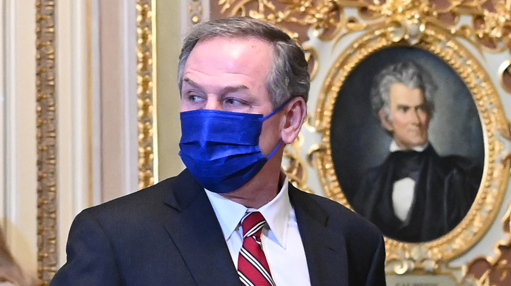 Bruce Castor walking through the Capitol Building