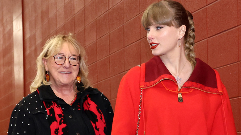 Donna Kelce walking with Taylor Swift