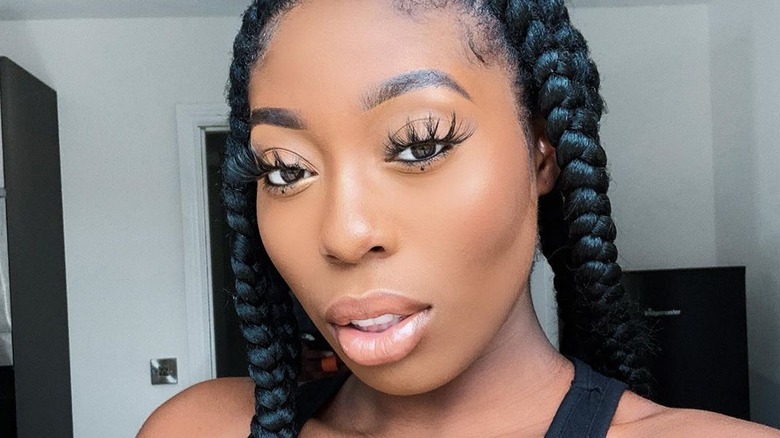 Nicole Thea posing for a selfie on Instagram