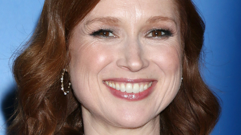 Ellie Kemper smiling 