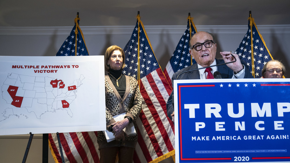 Sidney Powell, Rudy Giuliani
