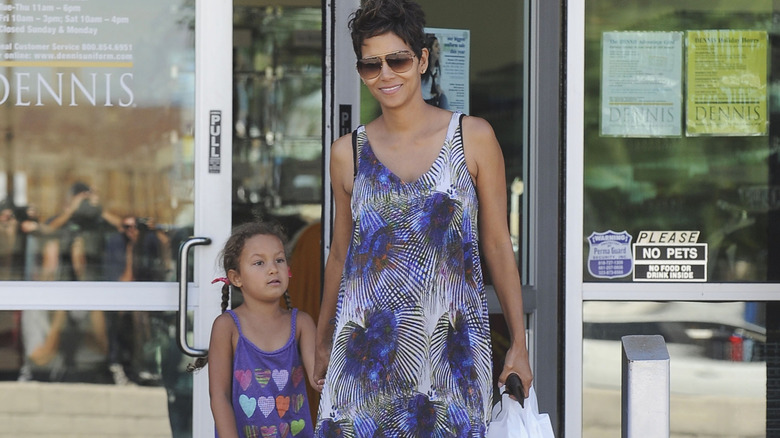 Halle Berry and Nahla shopping in 2013.