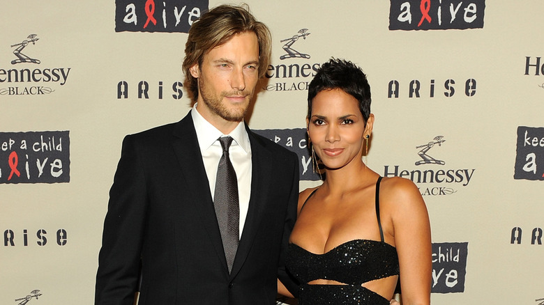 Halle Berry and Gabriel Aubry on a 2009 red carpet