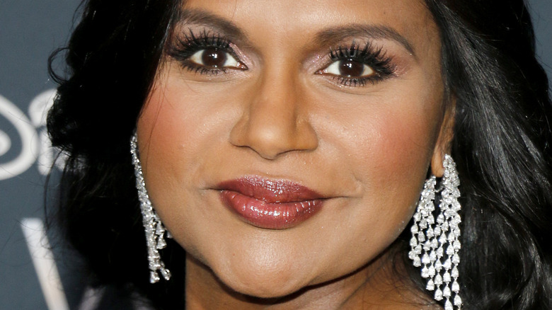 Mindy Kaling smiling