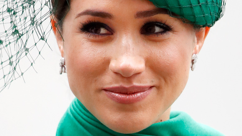 Meghan Markle green hat