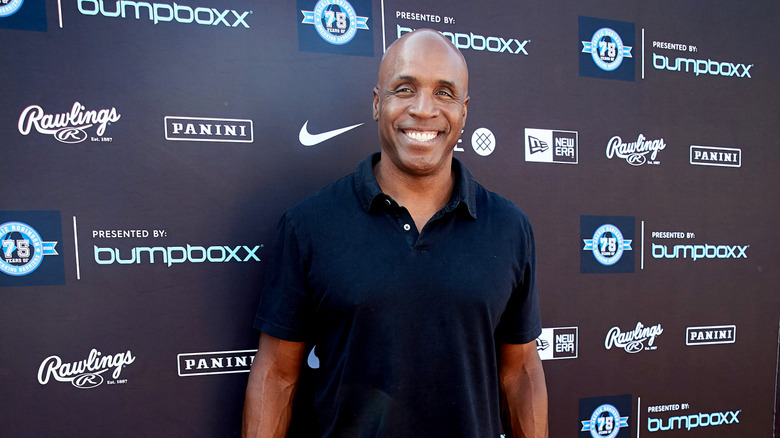 Barry Bonds smiling