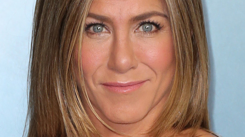 Jennifer Aniston posing in 2020