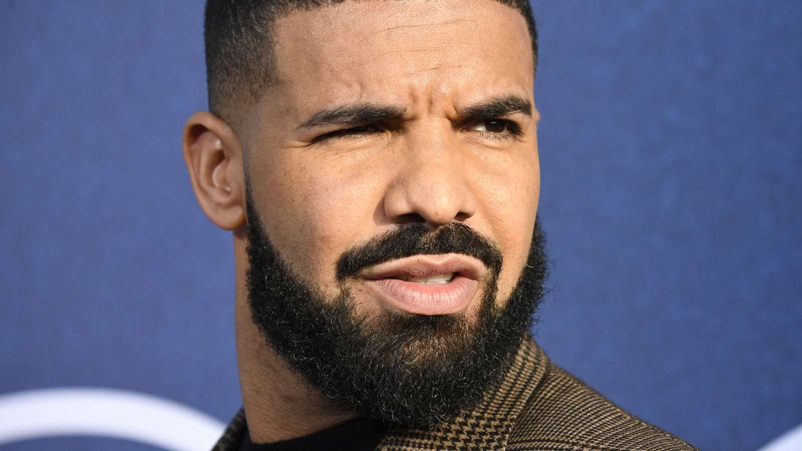 Fans Can't Stop Talking About Drake's 400,000 Mattress