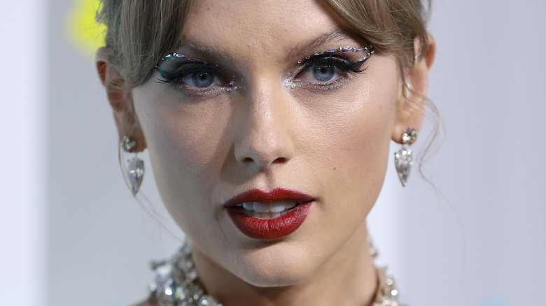 Taylor Swift smiling