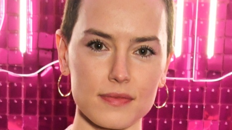 Daisy Ridley with a buzzcut
